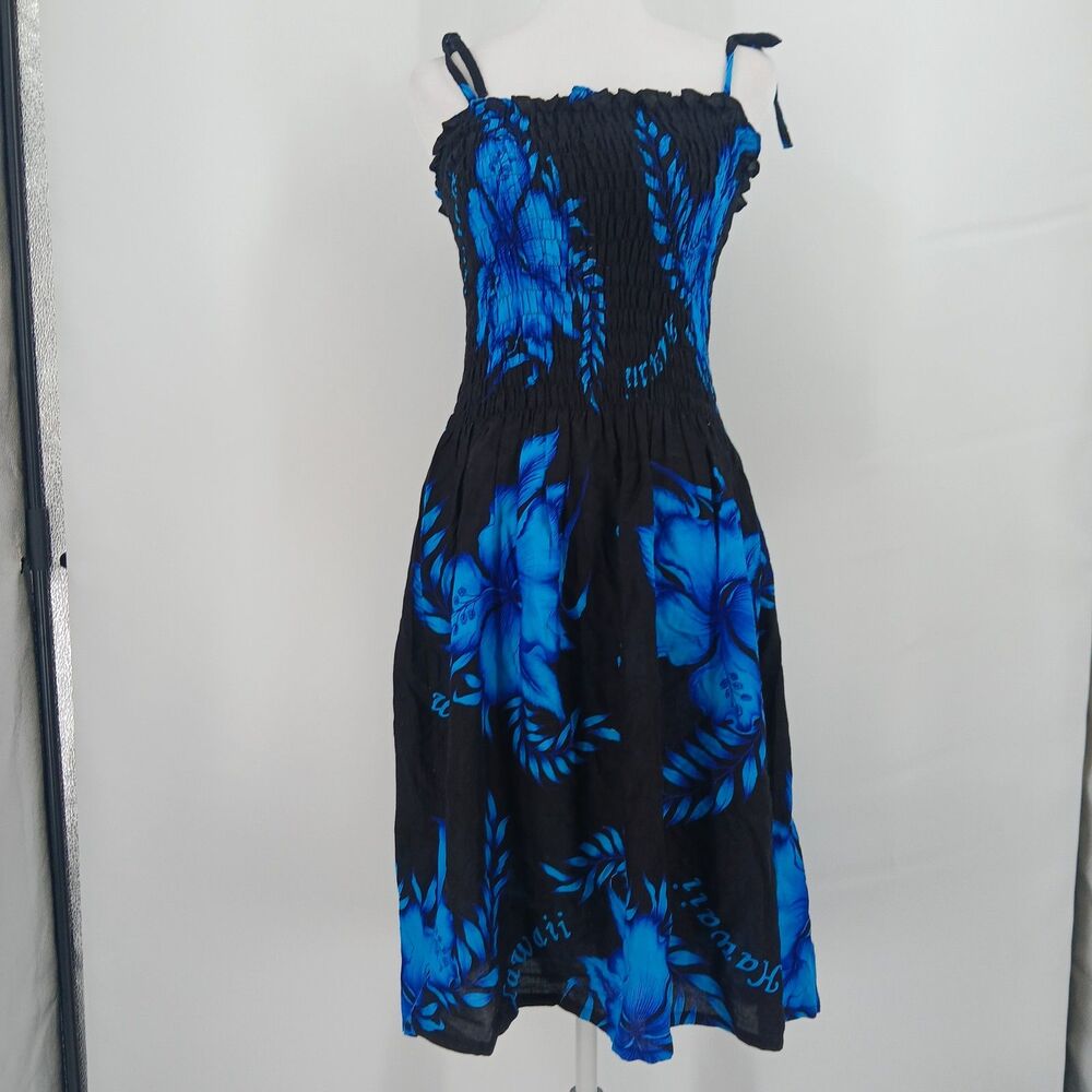 Vintage Unity Trading Hawaii Blue Floral Hawaiian Smocked Mini Dress OS